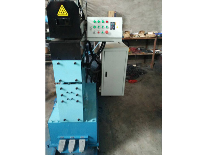 带钢自动焊接机